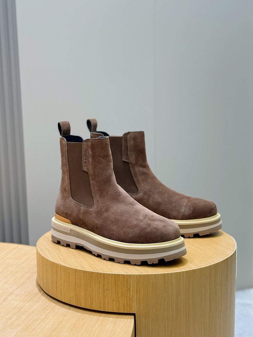 Black Chelsea Boots – Clean & Timeless