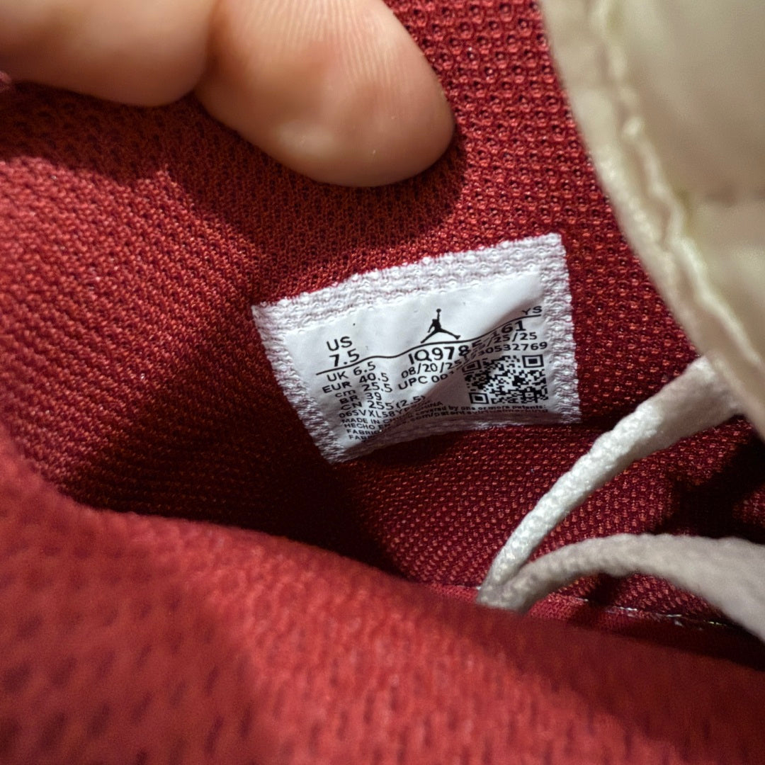 ⸻

Premium High-Top Sneakers