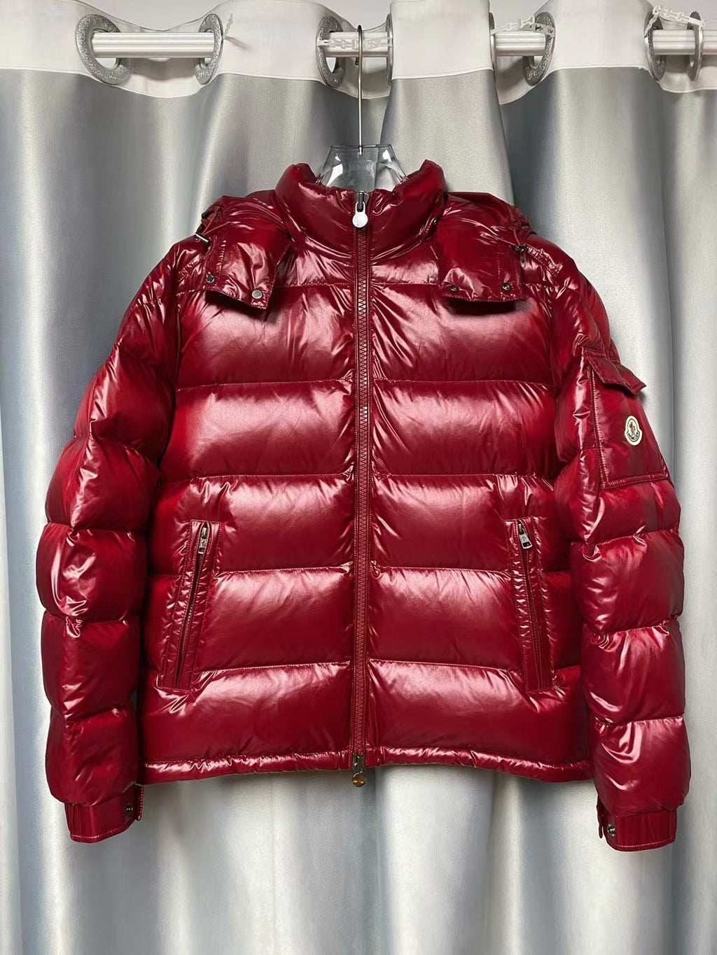 Men’s Glossy Red Puffer Jacket – Premium Winter Coat | Shop London