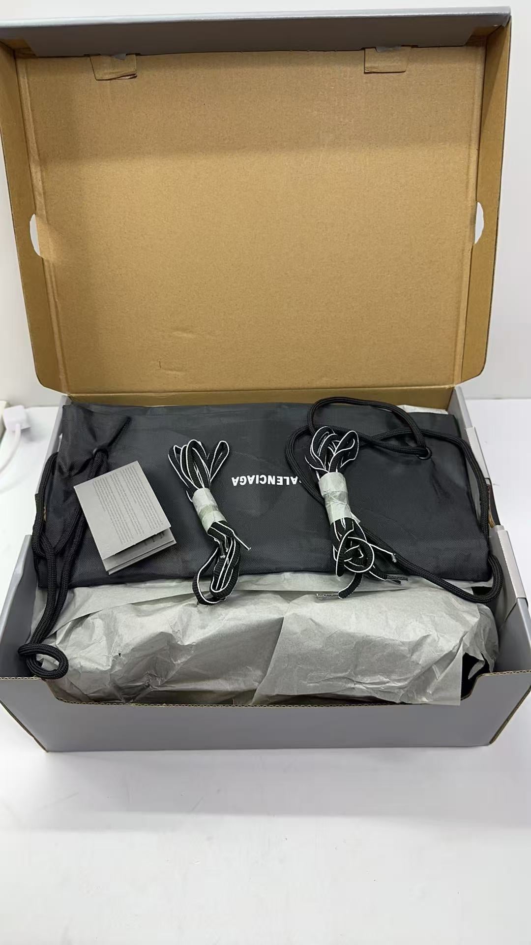 Premium All-Black Designer Trail Sneakers – Modern & Durable