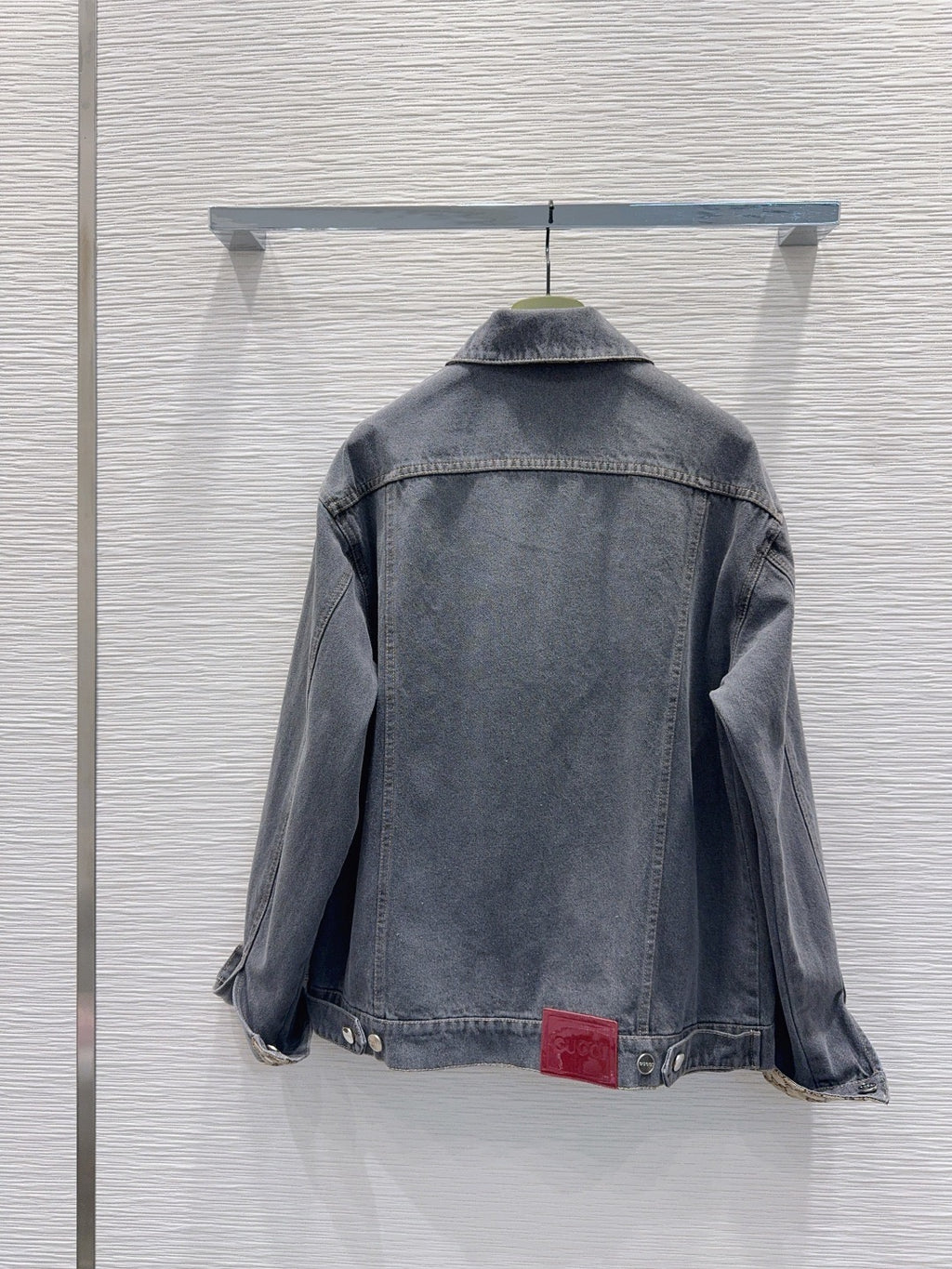 Grey Denim Set – Jacket & Straight-Leg Jeans