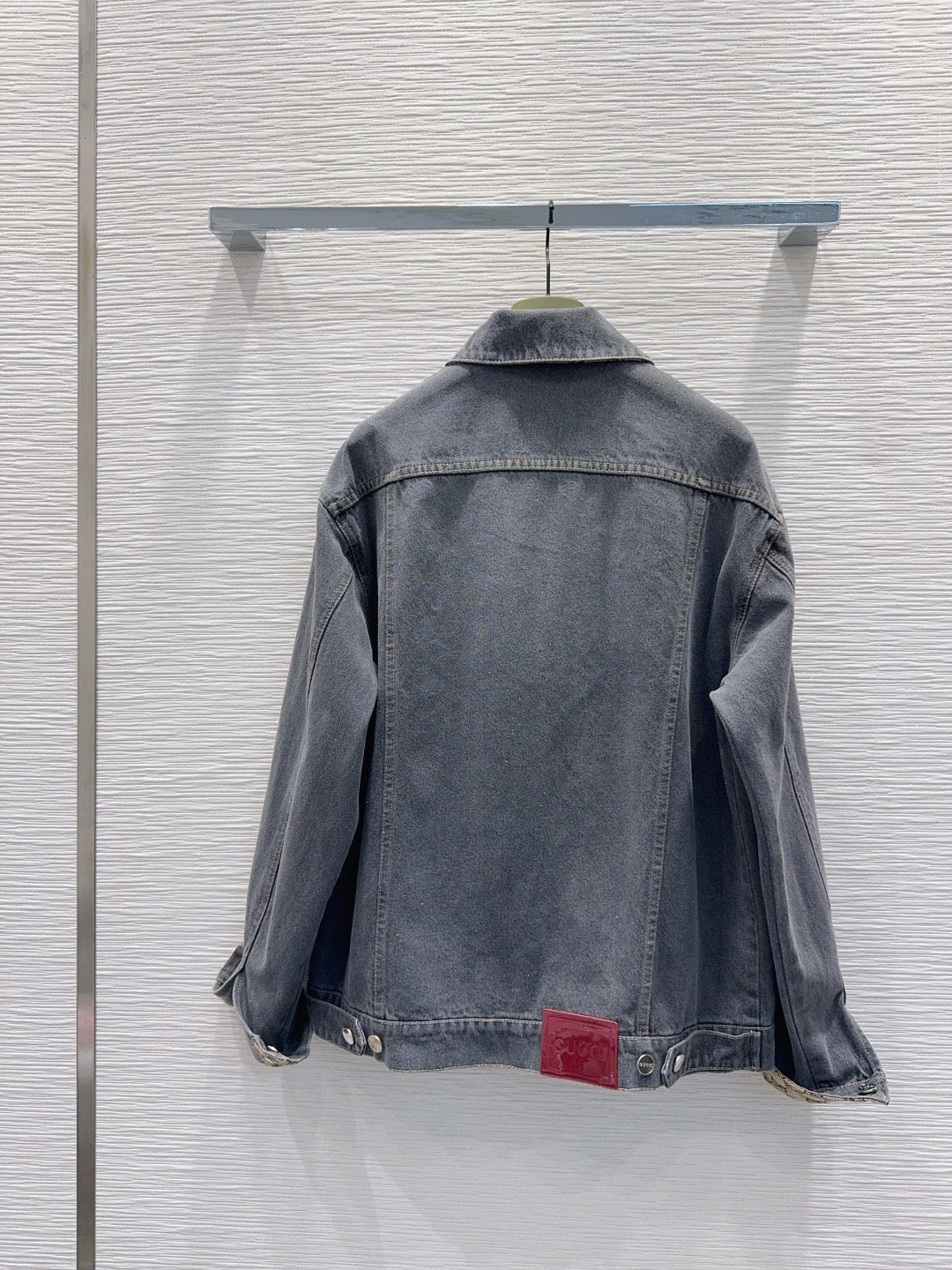 Grey Denim Set – Jacket & Straight-Leg Jeans