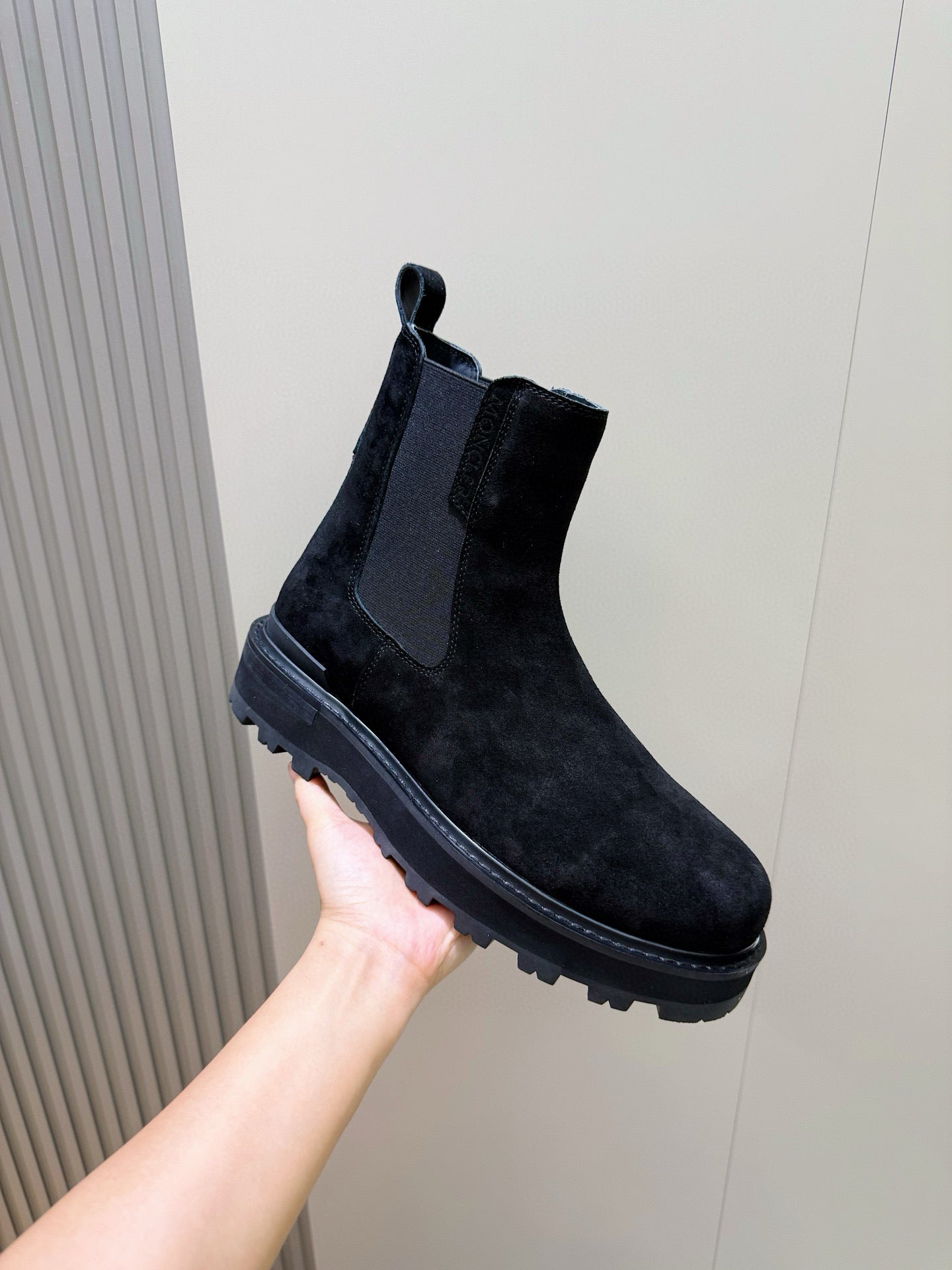 Black Chelsea Boots – Clean & Timeless