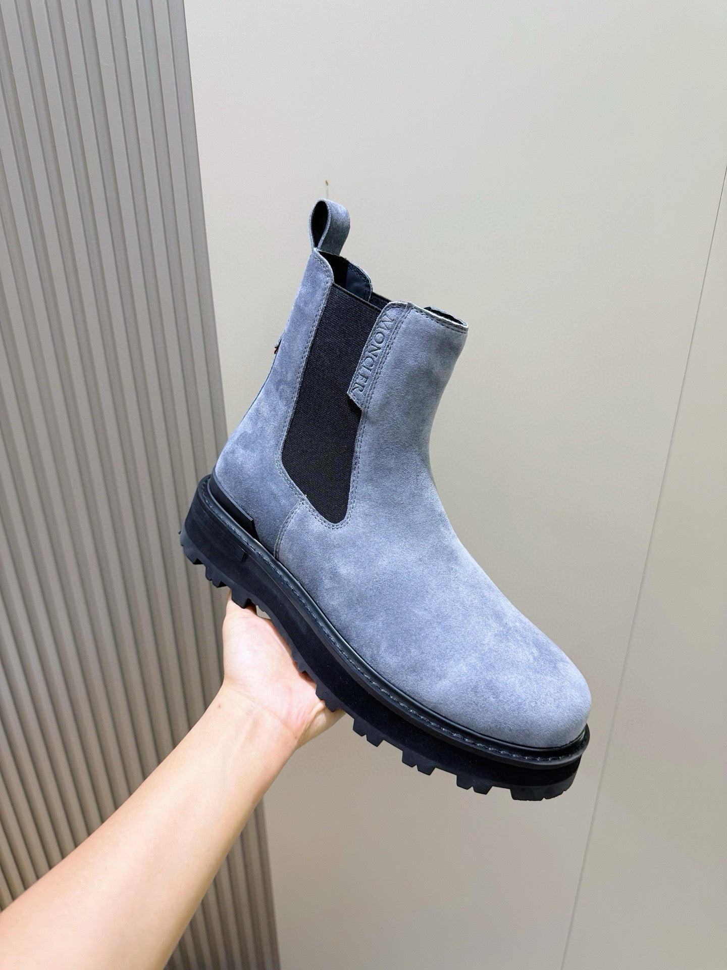 Black Chelsea Boots – Clean & Timeless