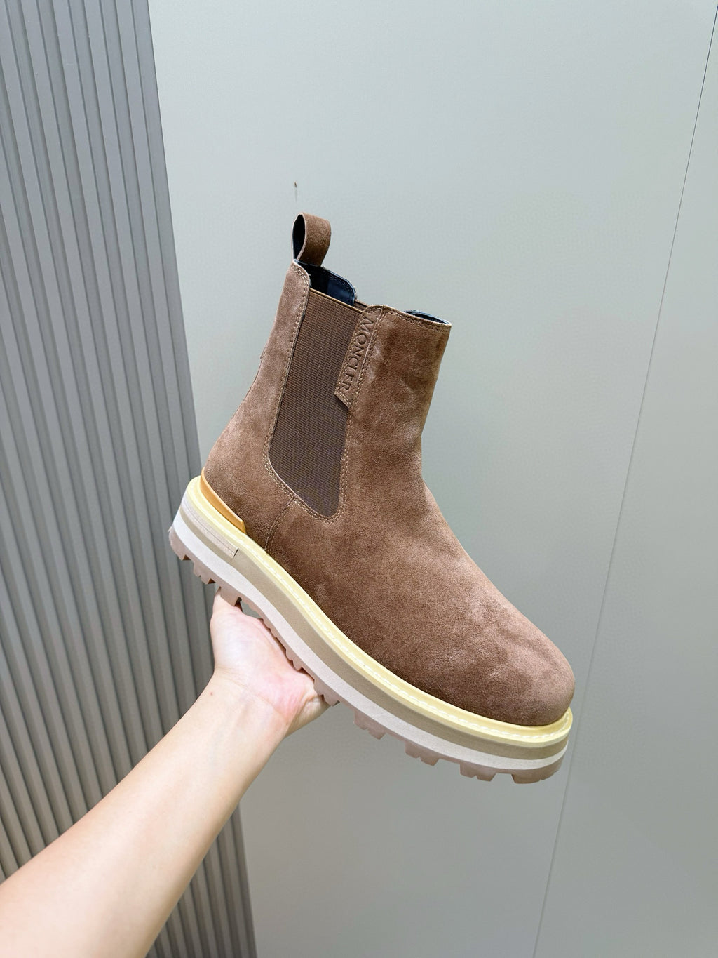 Black Chelsea Boots – Clean & Timeless