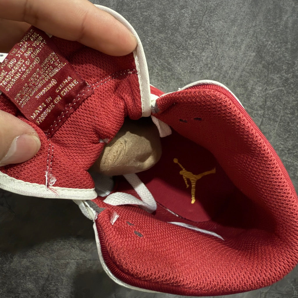 ⸻

Premium High-Top Sneakers