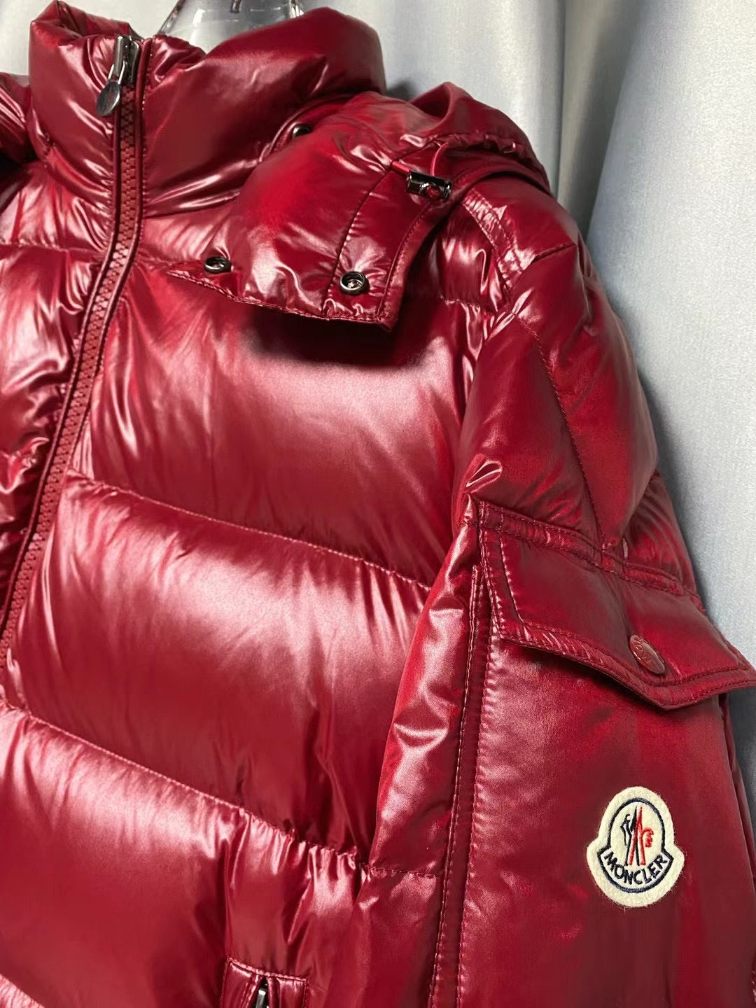 Men’s Glossy Red Puffer Jacket – Premium Winter Coat | Shop London