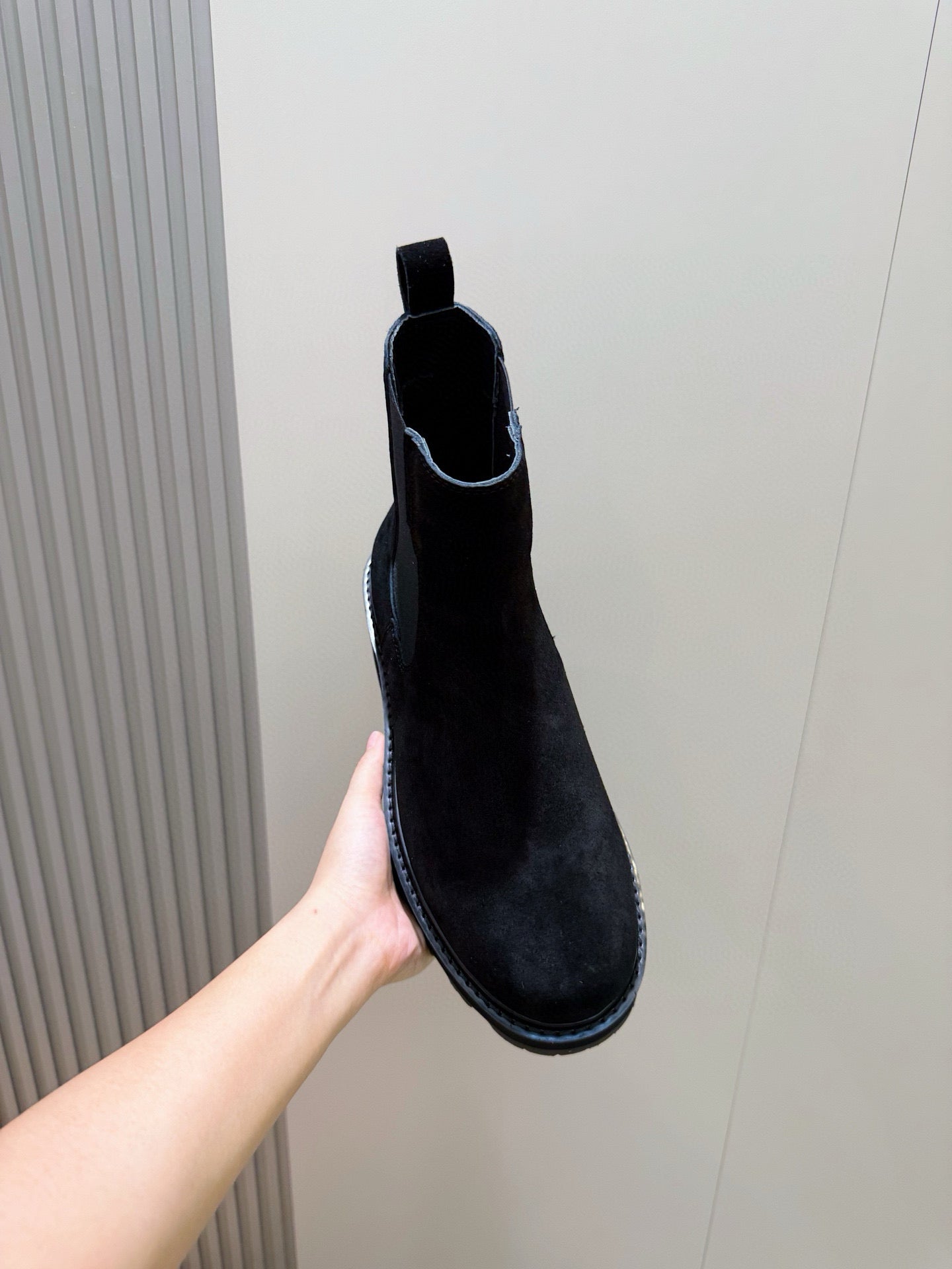 Black Chelsea Boots – Clean & Timeless