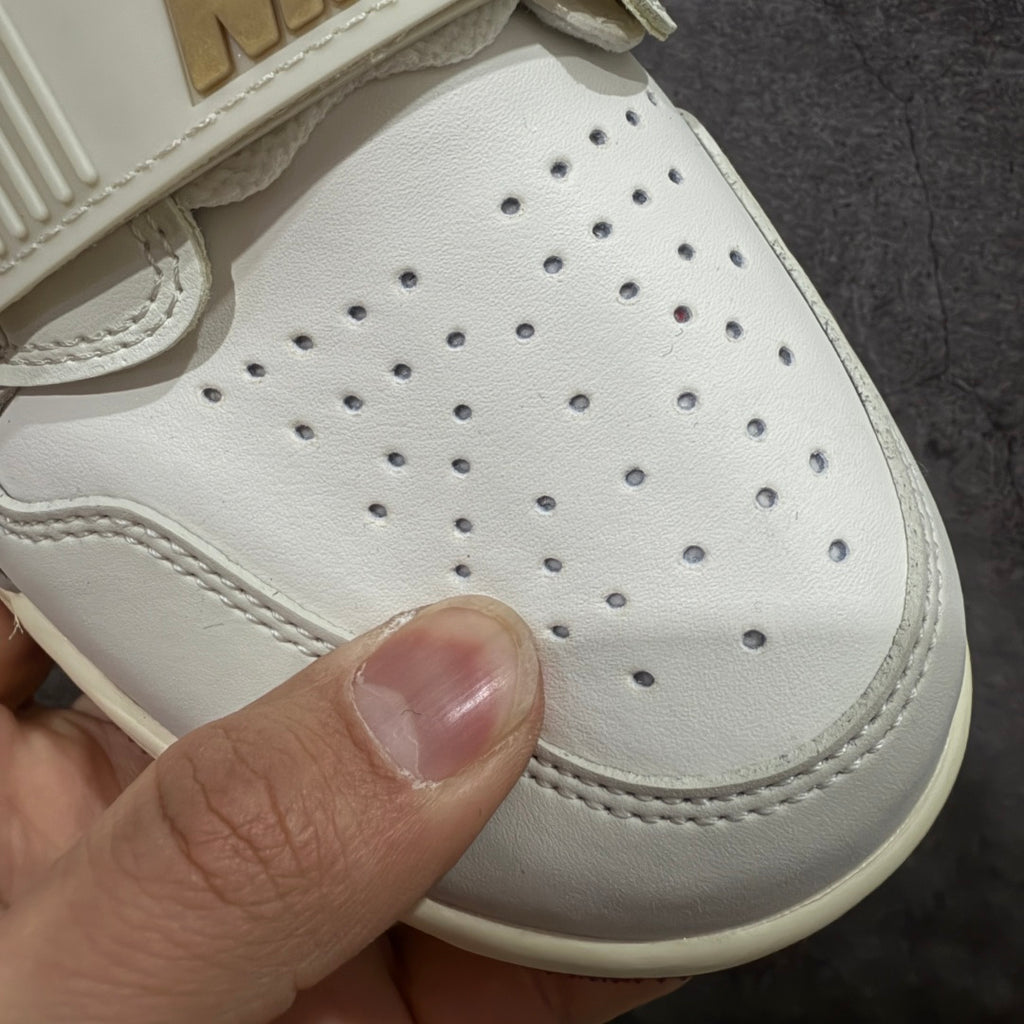 ⸻

Premium High-Top Sneakers